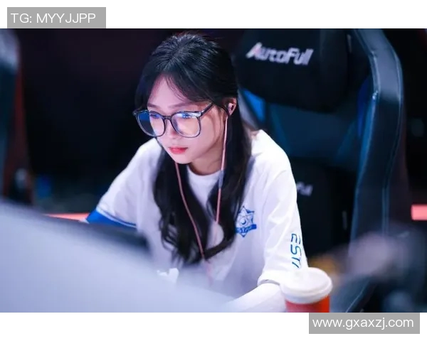 穿越火线联赛精彩纷呈eStar战队勇夺桂冠引领风潮