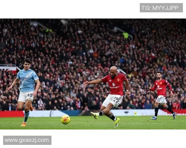 利物浦重返英超榜首，瓜帅神奇手笔助曼城豪取3连胜