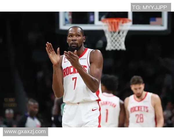 掘金寻求交易,有意从火箭队引进前锋维特斯